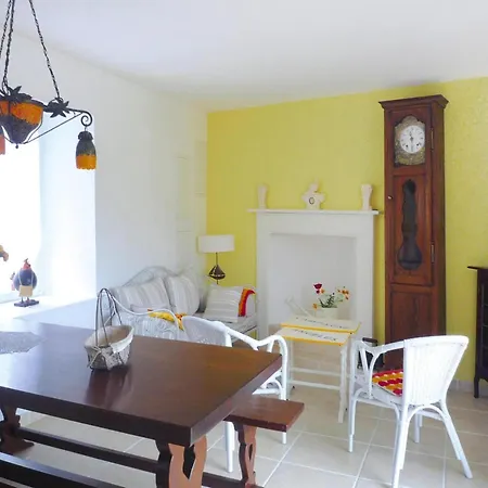Im Hinterland Der Kueste De Goelo Holiday home *
